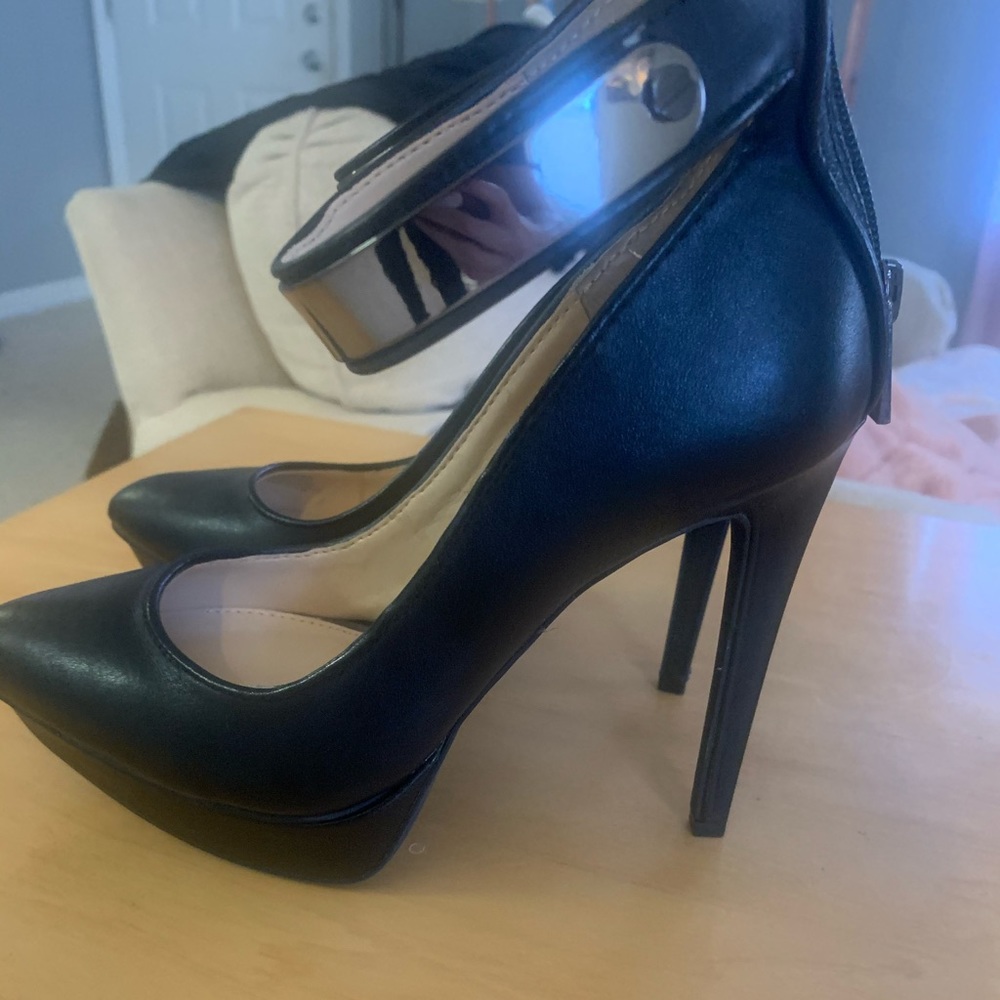 Jessica Simpson heels